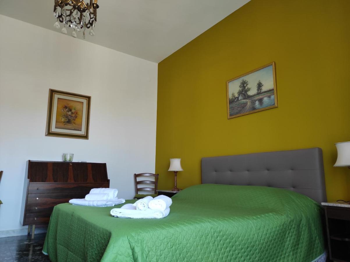 La Colonna Holiday House Lejlighed Lecce Eksteriør billede